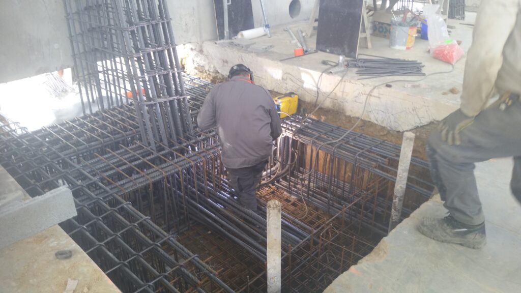 Photo des travaux avec les artisans